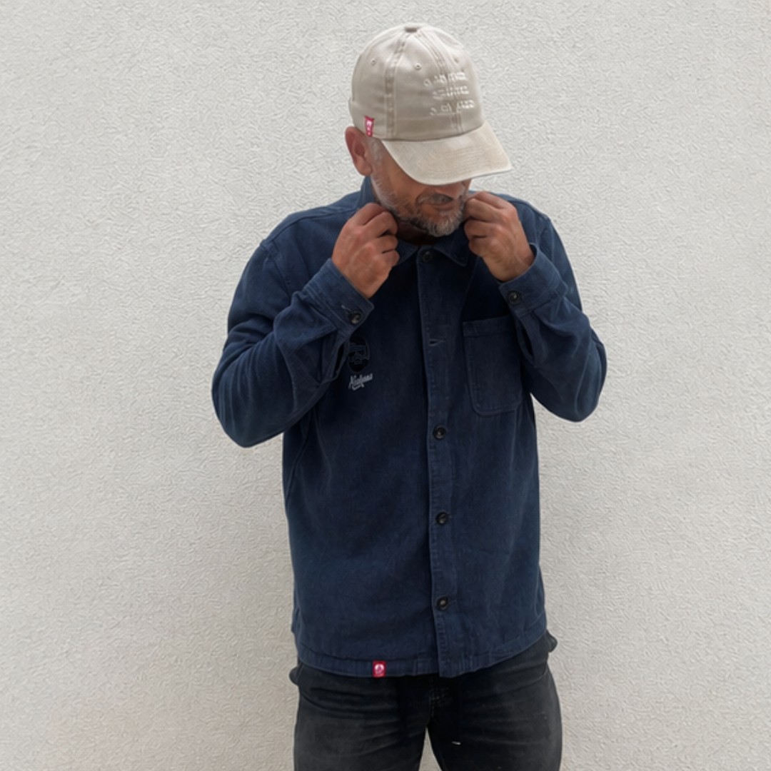 Veste unisexe brodée "Détour" en velours côtelé bio – Édition limitée - Kickasss Biarritz (washed navy blue)